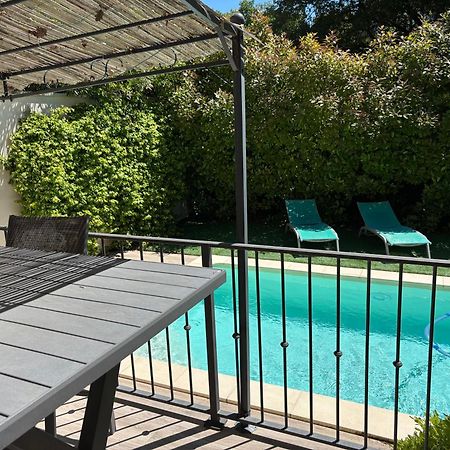 Les Jardins Du Castelas - Piscines, Jardins Et Spas Privatifs Uchaux Exteriör bild