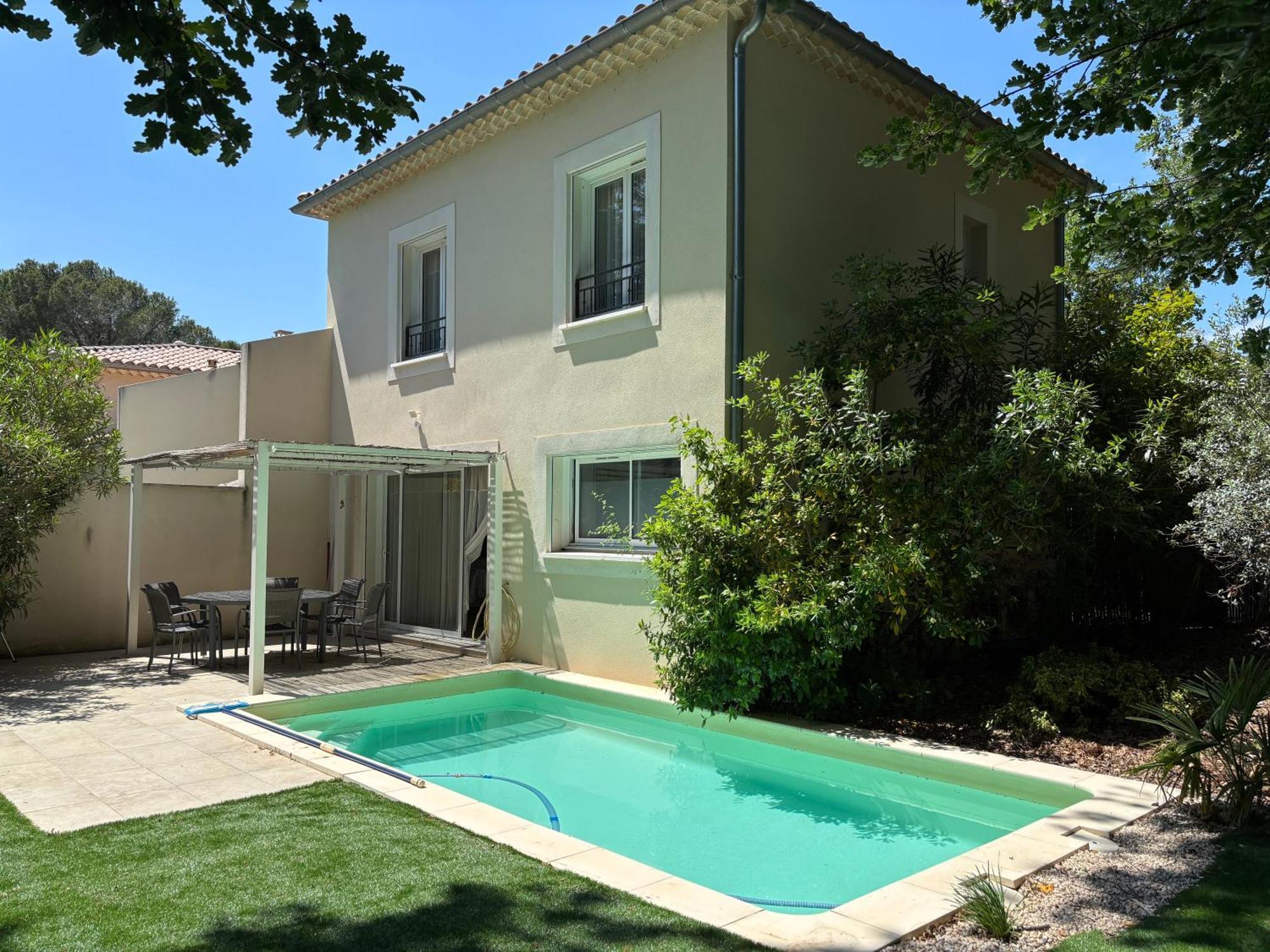 Les Jardins Du Castelas - Piscines, Jardins Et Spas Privatifs Uchaux Exteriör bild